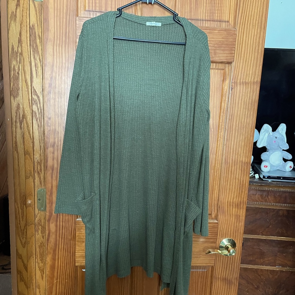 Maurices large olive green long long sleeved cardigan